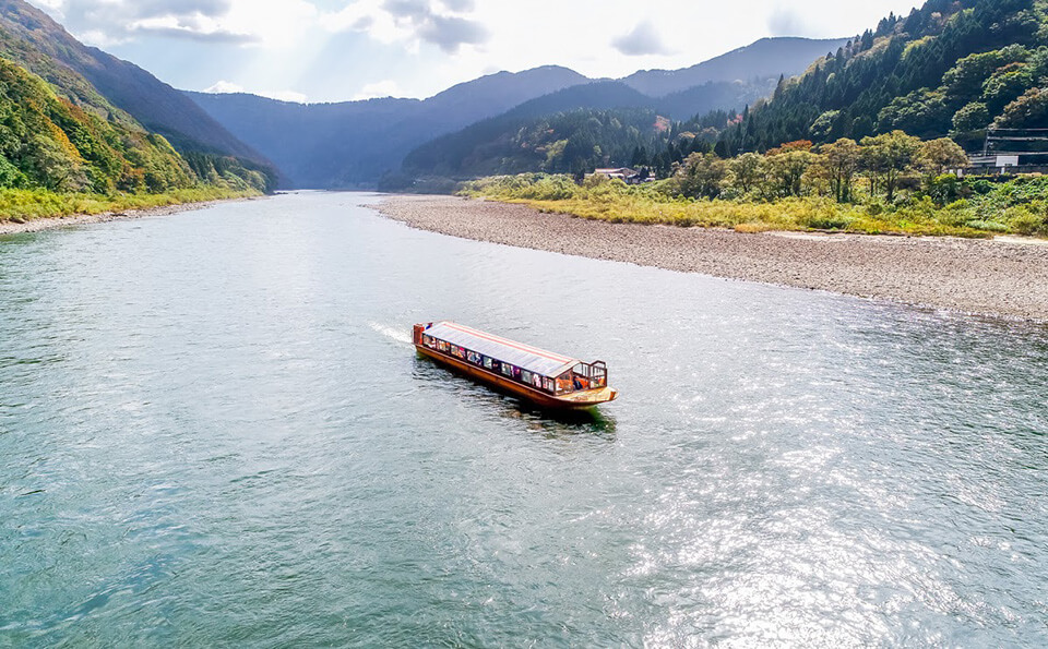 Amazing Scenery of Mogami River Boat Ride